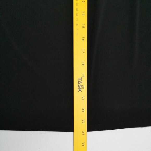 2 / $30.00 - Tahari Ladies Size Large Grey & Black Pattern Sleeveless Tank top - Picture 10 of 10